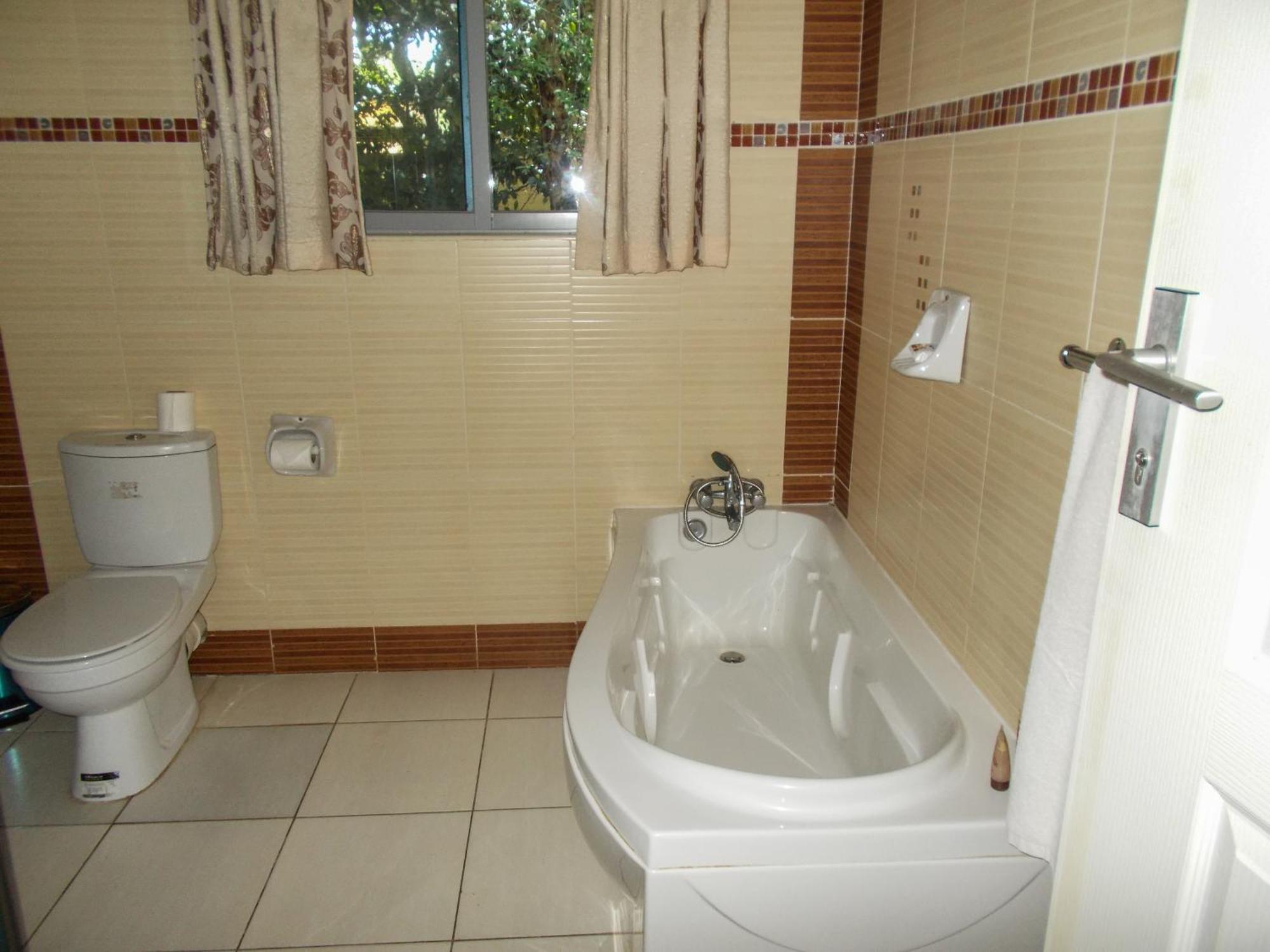 Waterfalls Hotel Lusaka Extérieur photo