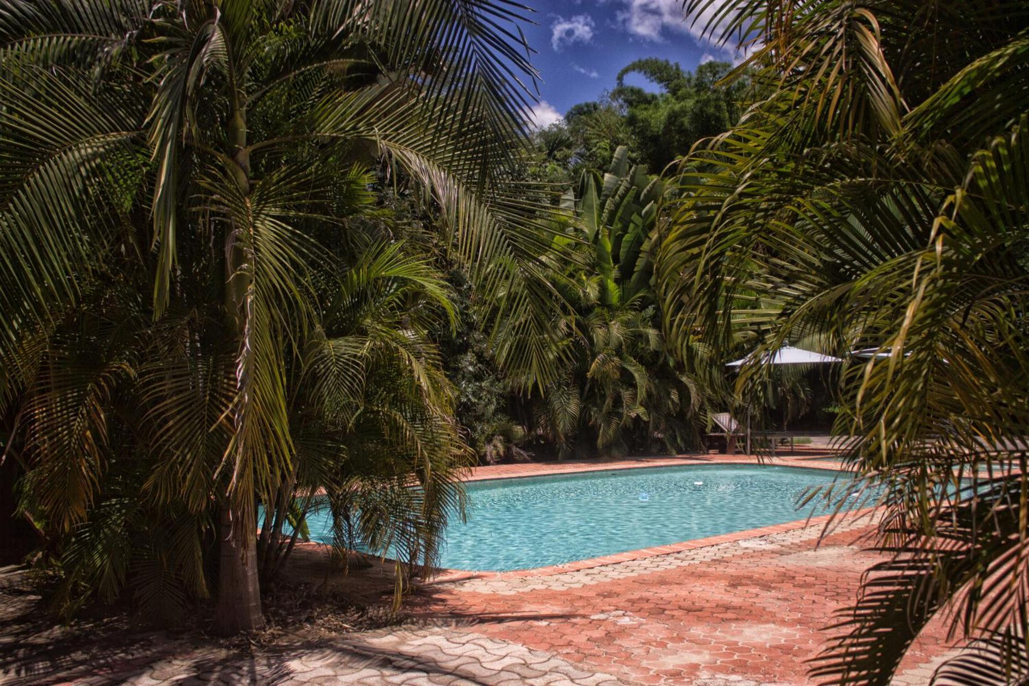 Waterfalls Hotel Lusaka Extérieur photo