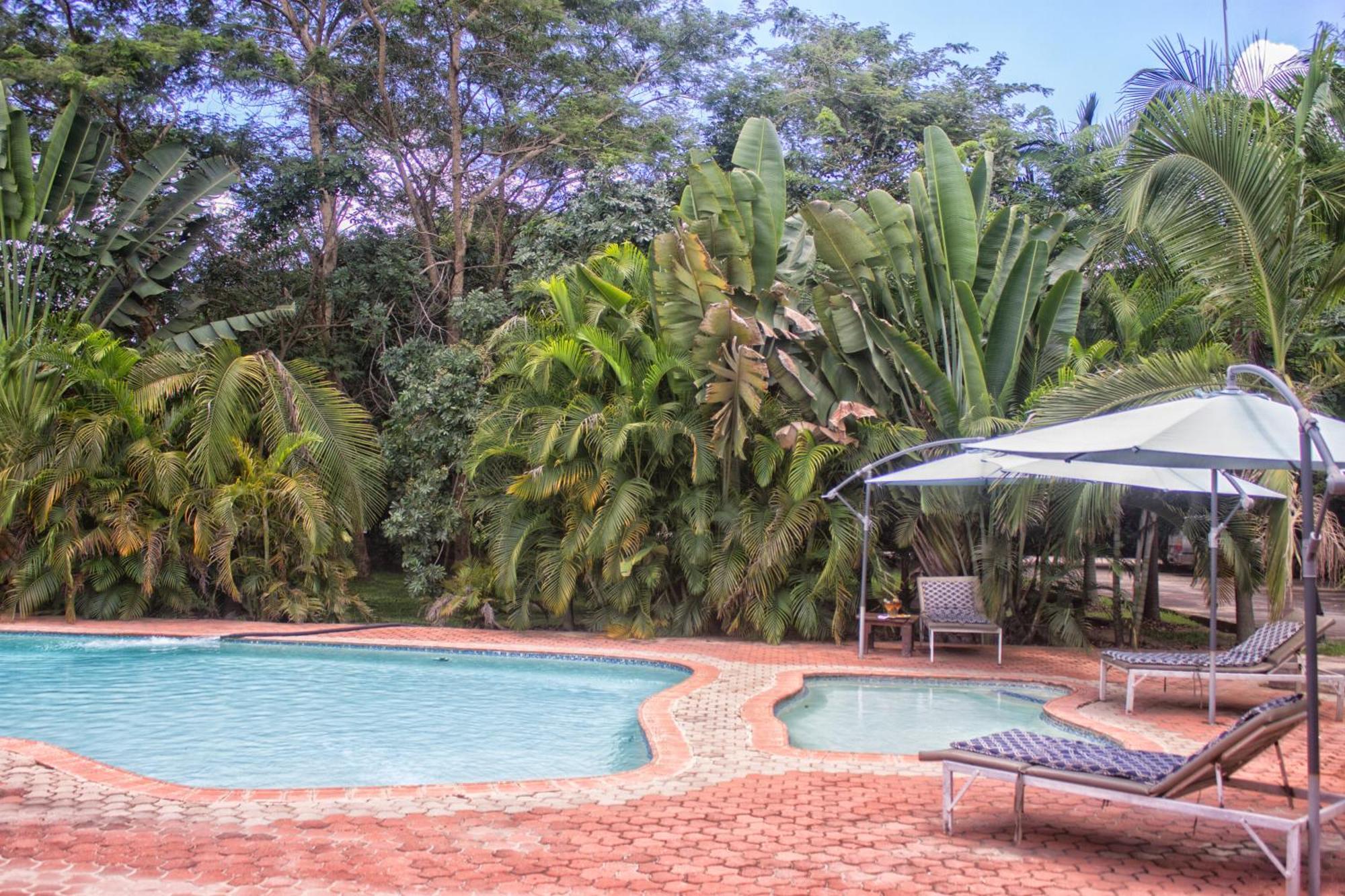 Waterfalls Hotel Lusaka Extérieur photo