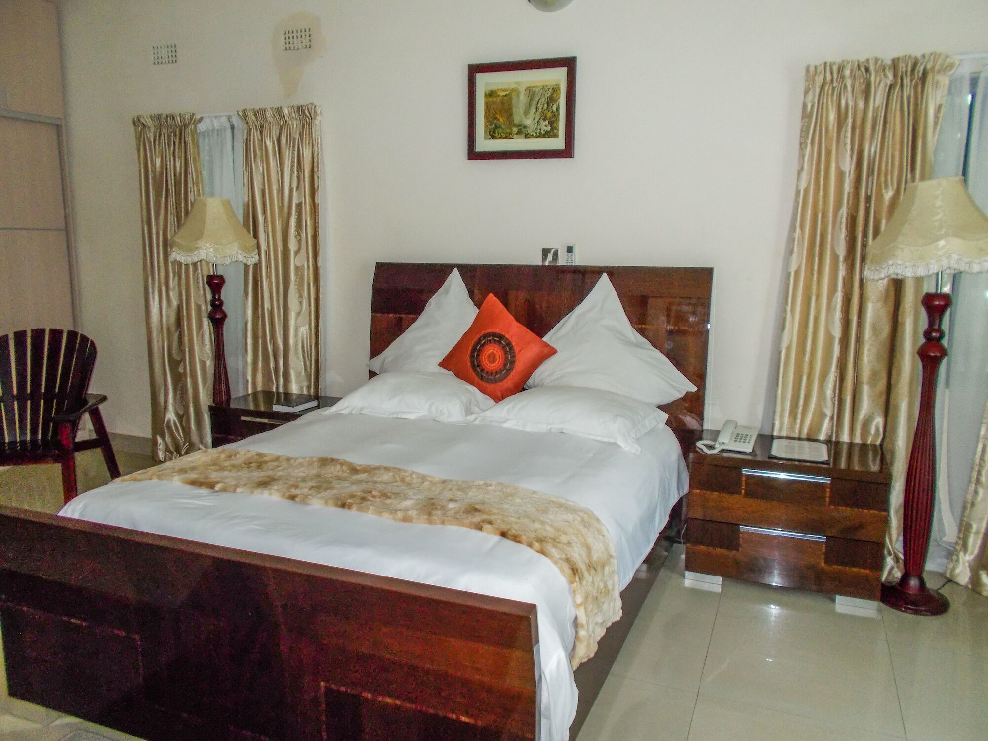 Waterfalls Hotel Lusaka Extérieur photo