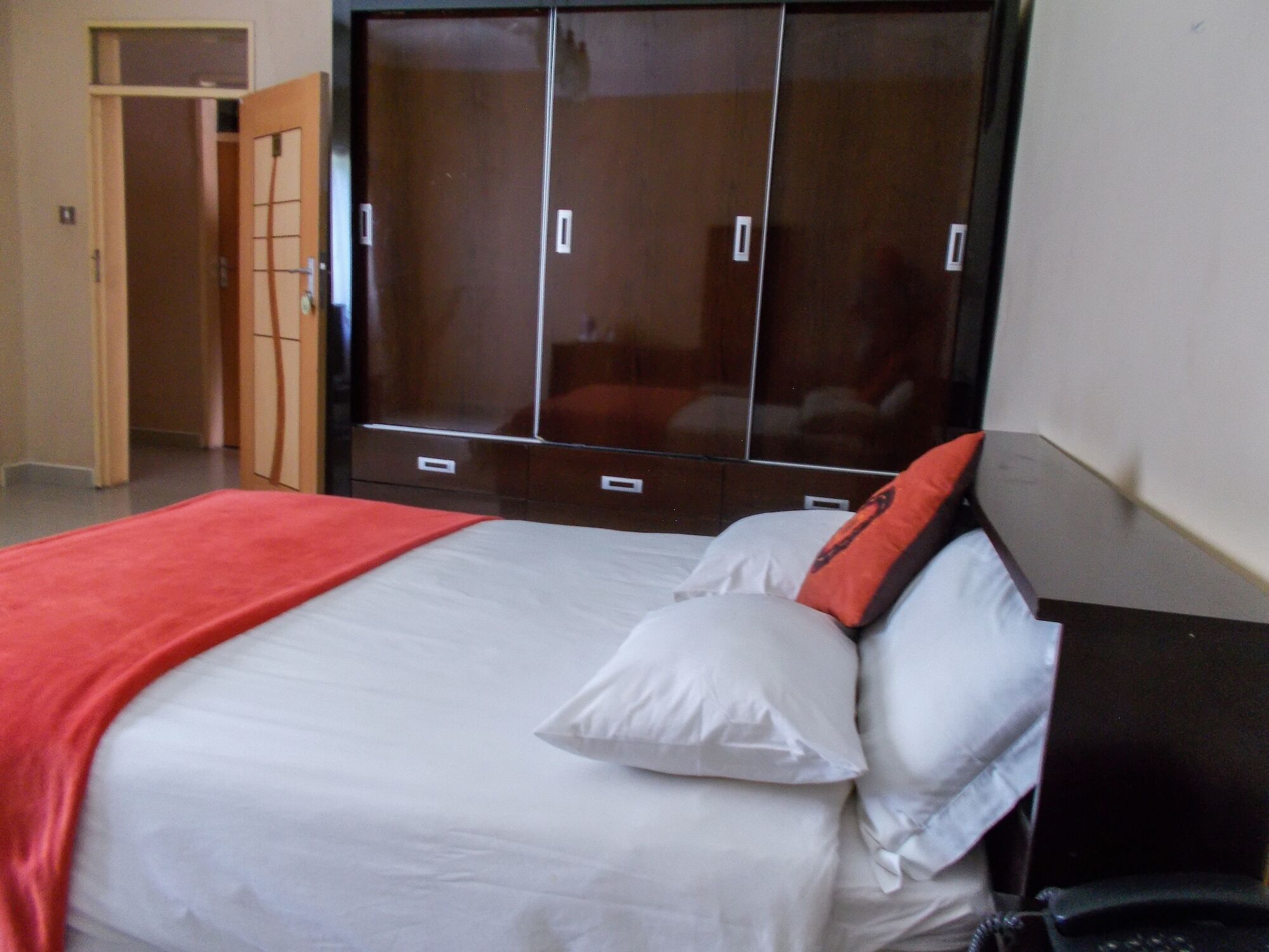 Waterfalls Hotel Lusaka Extérieur photo